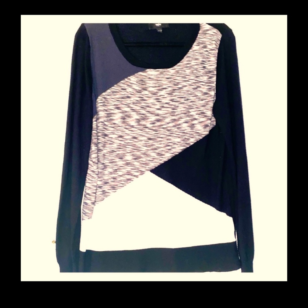 Sweater - Picture 1 of 4